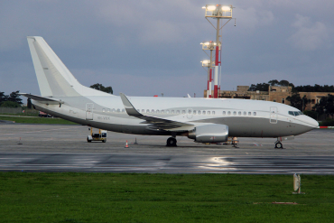9H-VOX · Boeing 737-548(WL) · (MLA / LMML)