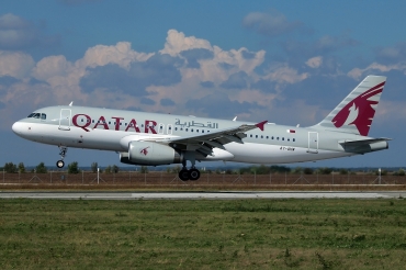 A7-AHW · Airbus A320-232 · (OTP / LROP)