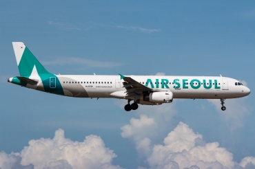 HL8281 · Airbus A321-231 · (MFM / VMMC)