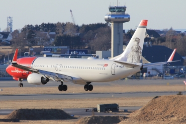 LN-NOJ · Boeing 737-86N(WL) · (SVG / ENZV)