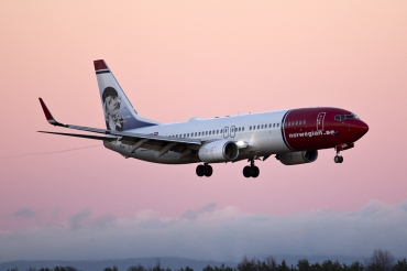 LN-NOM · Boeing 737-86N(WL) · (OSL / ENGM)