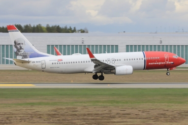 LN-NOQ · Boeing 737-86N(WL) · (OSL / ENGM)