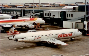 YR-BCI · BAC 1-11 Series 525FT · (LHR / EGLL)