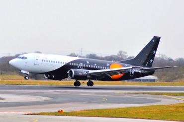G-POWC · Boeing 737-33A(QC) · (MAN / EGCC)