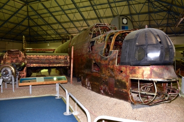 W1048 · Handley Page Halifax B Mk.II · (HEN)