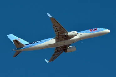 G-BYAW · Boeing 757-204(WL) · (LPA / GCLP)