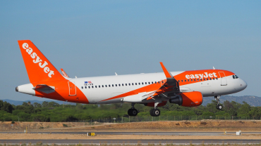 OE-IVN · Airbus A320-214(WL) · (FAO / LPFR)