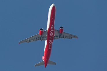 OE-LCG · Airbus A321-211 · (LPA / GCLP)