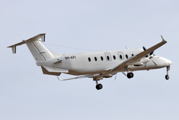 9H-AFI · Beechcraft 1900D · (MLA / LMML)