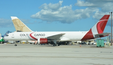 PR-XCA · Boeing 757-28A(SF) · (MIA / KMIA)