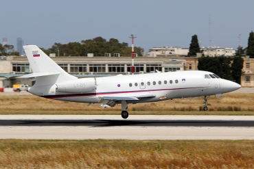 L1-01 · Dassault Falcon 2000EX · (MLA / LMML)