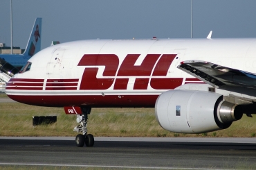 OO-DPB · Boeing 757-236 · (LIS / LPPT)