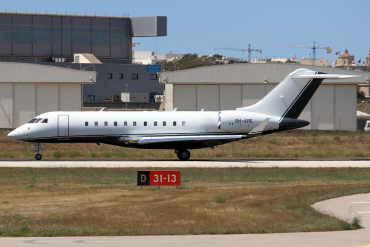 9H-ARE · Bombardier BD-700-1A11 Global 5000 · (MLA / LMML)