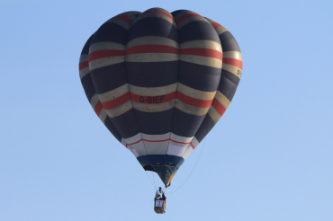 SP-BDE · Cameron Balloons V-77 · (EPNT)