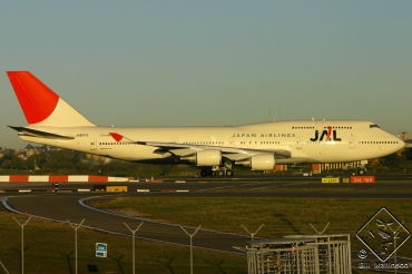JA8072 · Boeing 747-446(BCF) · (SYD / YSSY)
