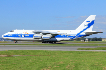 RA-82044