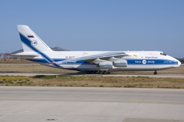 RA-82077 · Antonov An-124-100 Ruslan · (ATH / LGAV)
