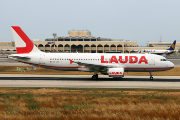 9H-LMI · Airbus A320-214 · (MLA / LMML)