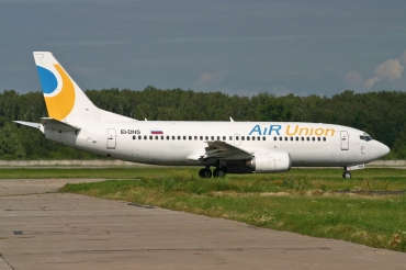 EI-DNS · Boeing 737-329 · (DME / UUDD)