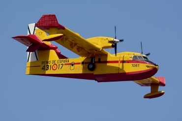 UD.13-17 · Canadair CL-215T · (LPA / GCLP)