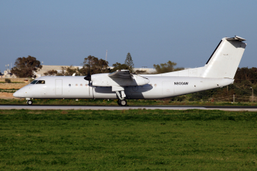N800AW · Bombardier Dash 8-Q315 · (MLA / LMML)