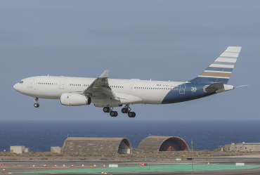 EC-NZJ · Airbus A330-243 · (LPA / GCLP)