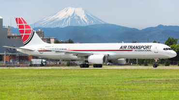 N754CX · Boeing 757-2Y0(C) · (OKO / RJTY)