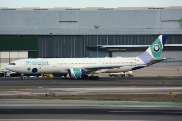 CS-TKH · Airbus A330-941 · LIS / LPPT