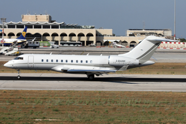 2-BANK · Bombardier BD-700-1A11 Global 5000 · MLA / LMML