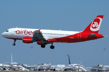D-ABFG · Airbus A320-214 · (LIS / LPPT)