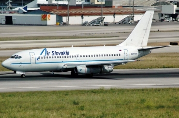OM-RAN · Boeing 737-230/Adv · (LIS / LPPT)