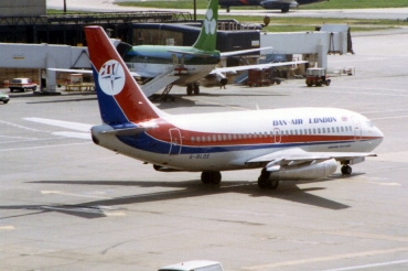 G-BLDE · Boeing 737-2E7/Adv · (LGW / EGKK)