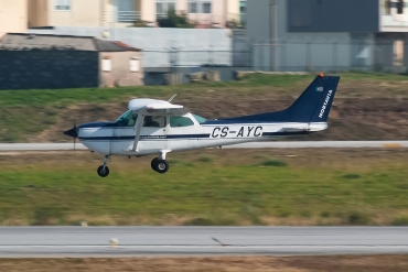 CS-AYC · Cessna R172K Hawk XP · (OPO / LPPR)