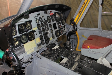 588 · Bell UH-1B Iroquois · (ENKJ)