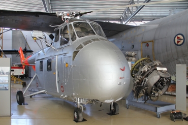 4279 · Sikorsky UH-19D Chickasaw · (OSL / ENGM)