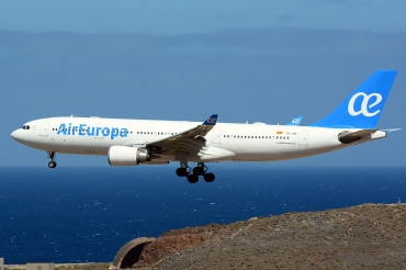 EC-JQG · Airbus A330-202 · (LPA / GCLP)