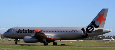 VH-VFK · Airbus A320-232 · (SYD / YSSY)