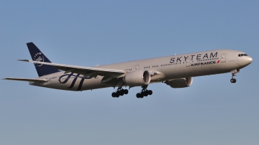 F-GZNT · Boeing 777-328/ER · (YUL / CYUL)