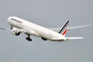 F-GZNJ · Boeing 777-328ER · (YUL / CYUL)