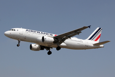 F-GKXC · Airbus A320-214 · (MLA / LMML)