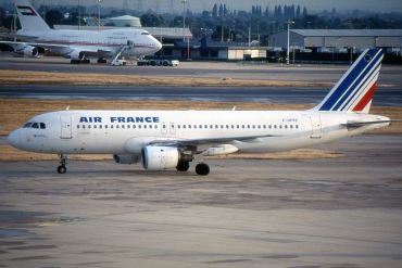 F-GFKE · Airbus A320-111 · (LHR / EGLL)