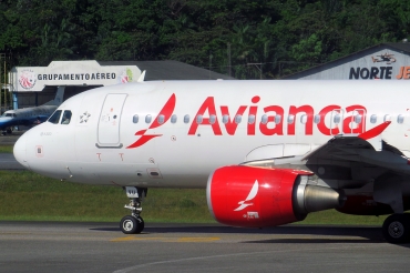 PR-AVU · Airbus A320-214 · (BEL / SBBE)