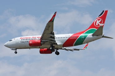 5Y-KQE · Boeing 737-76N(WL) · (JNB / FAOR)