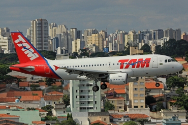 PR-MYB · Airbus A319-112 · (CGH / SBSP)