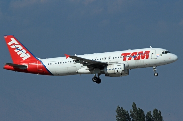 PR-MBH · Airbus A320-232 · (SCL / SCEL)