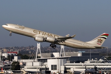 A6-EHB · Airbus A340-541 · (SYD / YSSY)