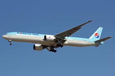 HL8216 · Boeing 777-3B5/ER · (ICN / RKSI)