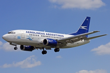 LV-AZU · Boeing 737-528 · (AEP / SABE)