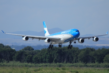 LV-CSD · Airbus A340-313 · (FCO / LIRF)