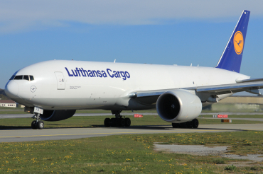 D-ALFB · Boeing 777-FBT · (SVG / ENZV)